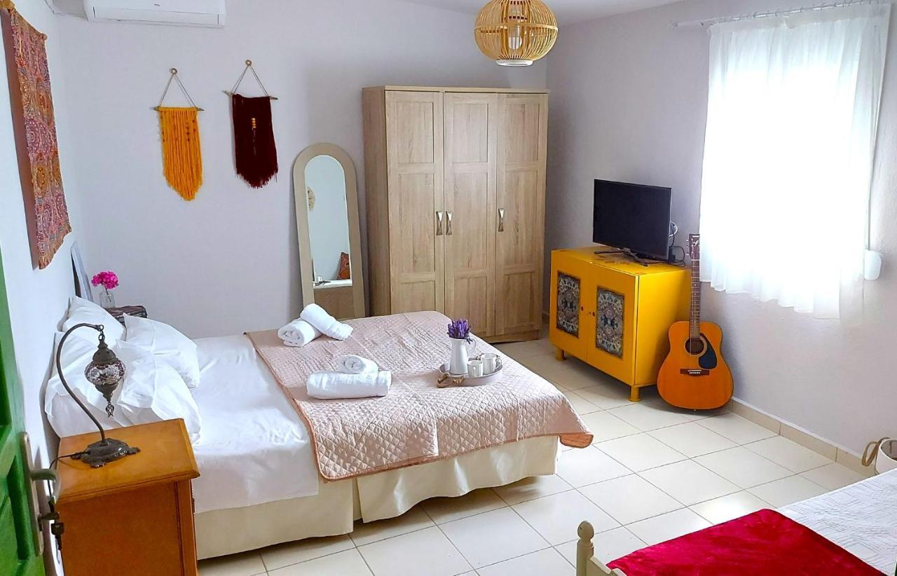 Agritourism Cottage Near Sitia Exteriör bild
